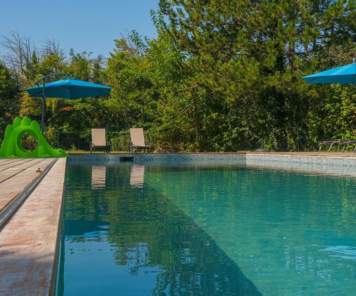 Villa Le Cabanon Le Thor Esterno foto